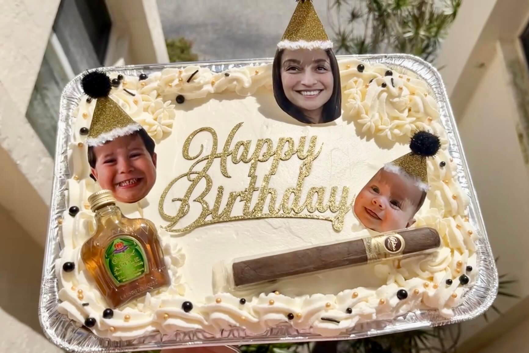 Custom cakes to match any theme for birthday parties and special events around Sarasota